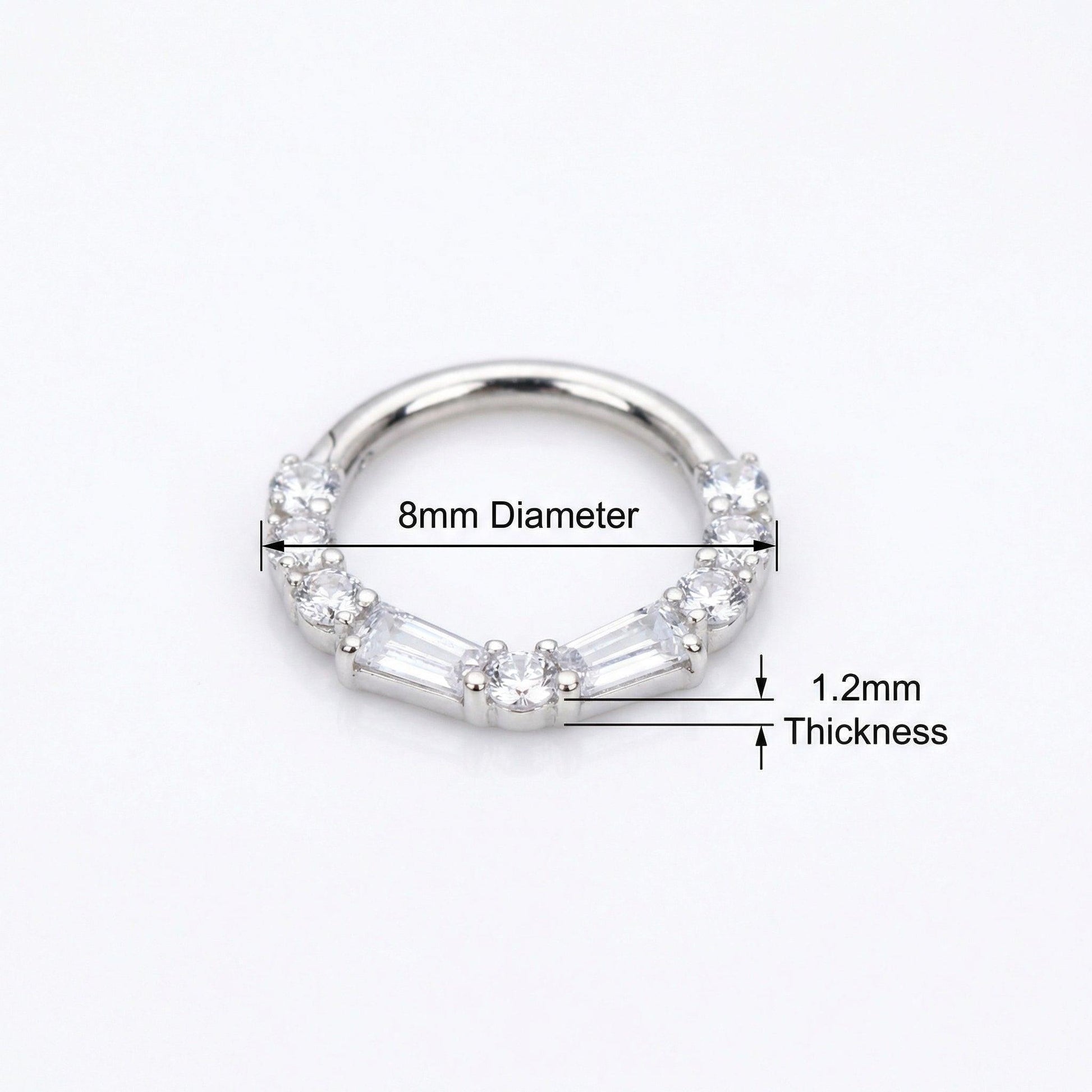 Dimensions blueprint for the 8mm silver baguette ring showing an 8mm diameter