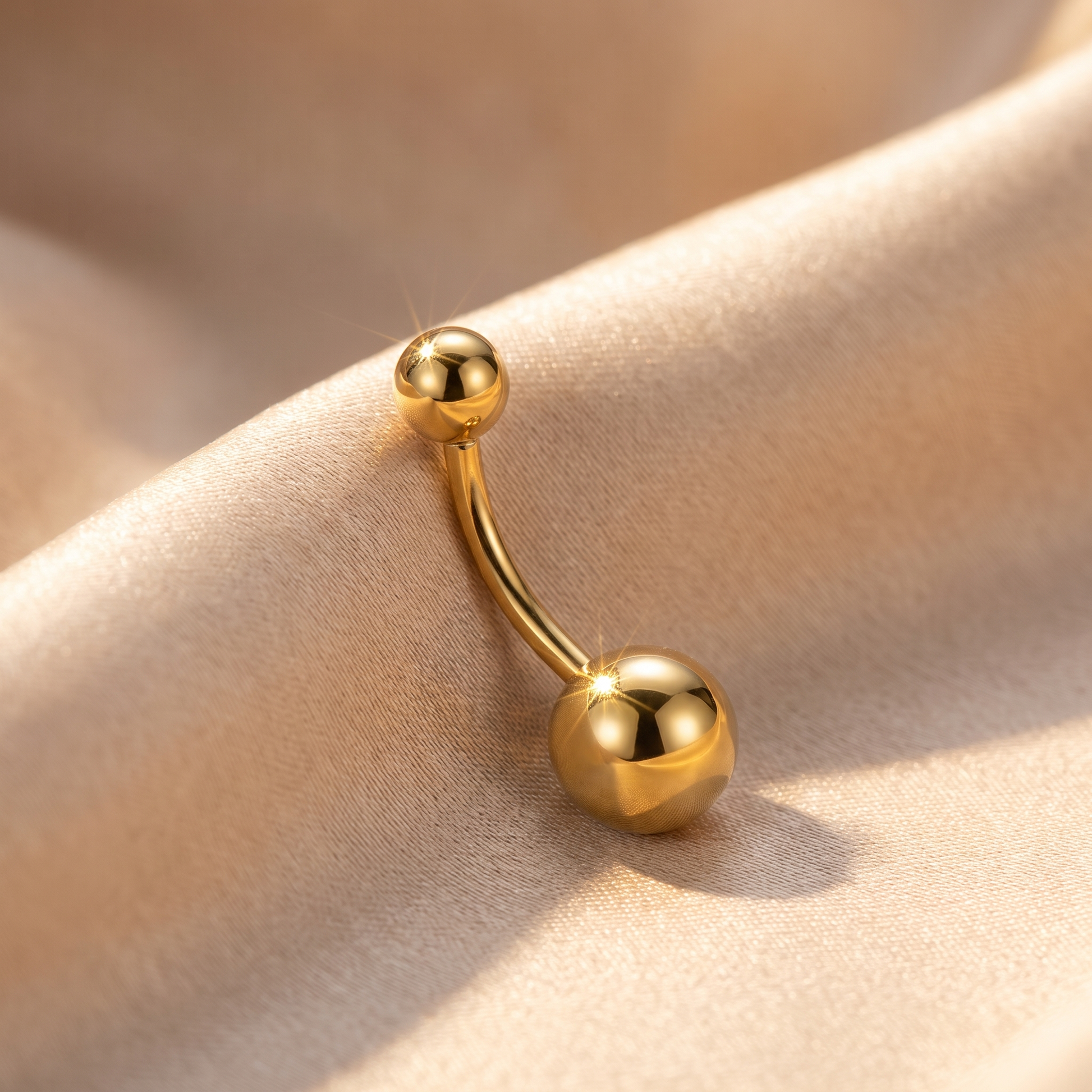 Classic Titanium belly button ring in silver 14 mm — white background packshot, G23 titanium 14G