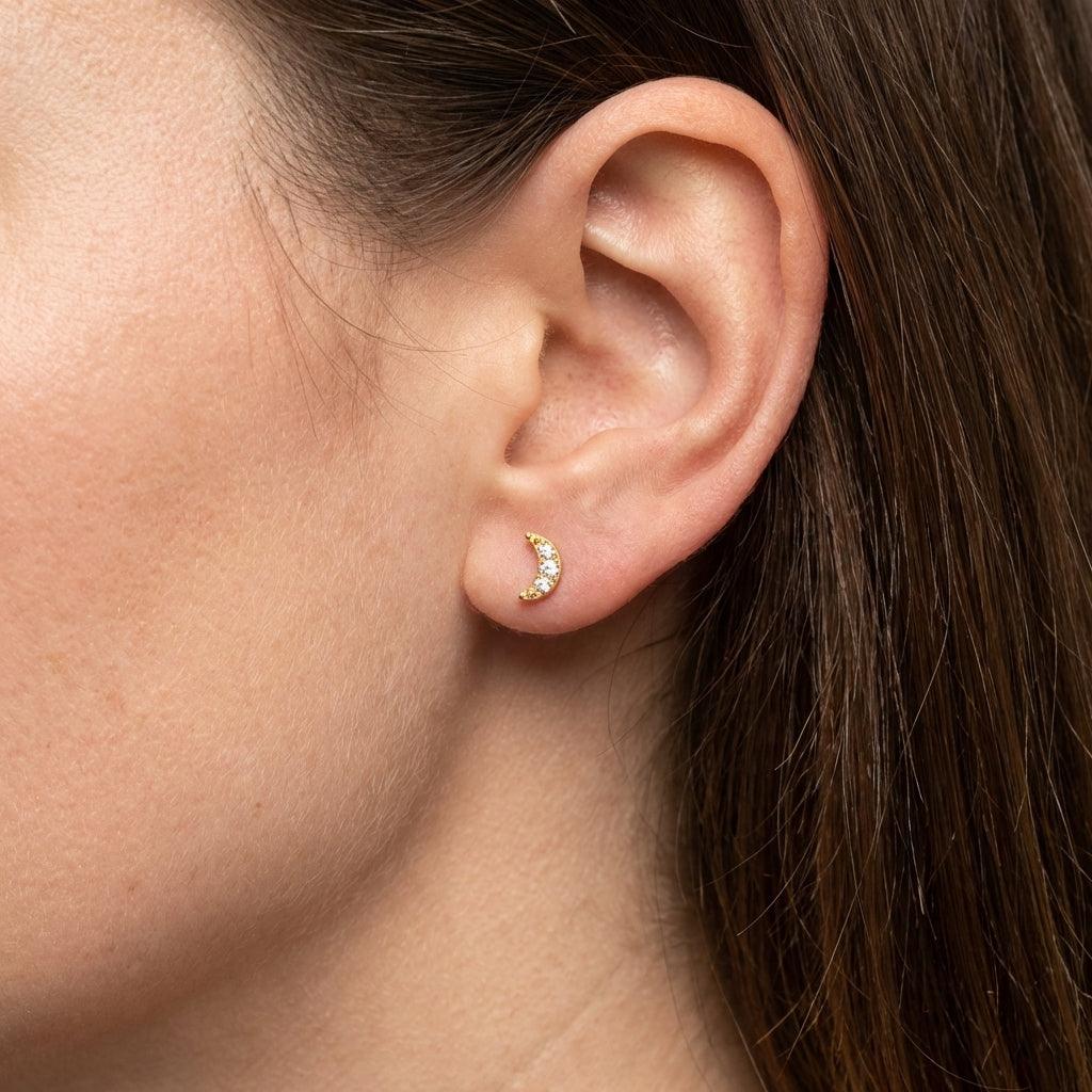 Tragus Ear Piercing Jewelry - Gold titanium crescent moon