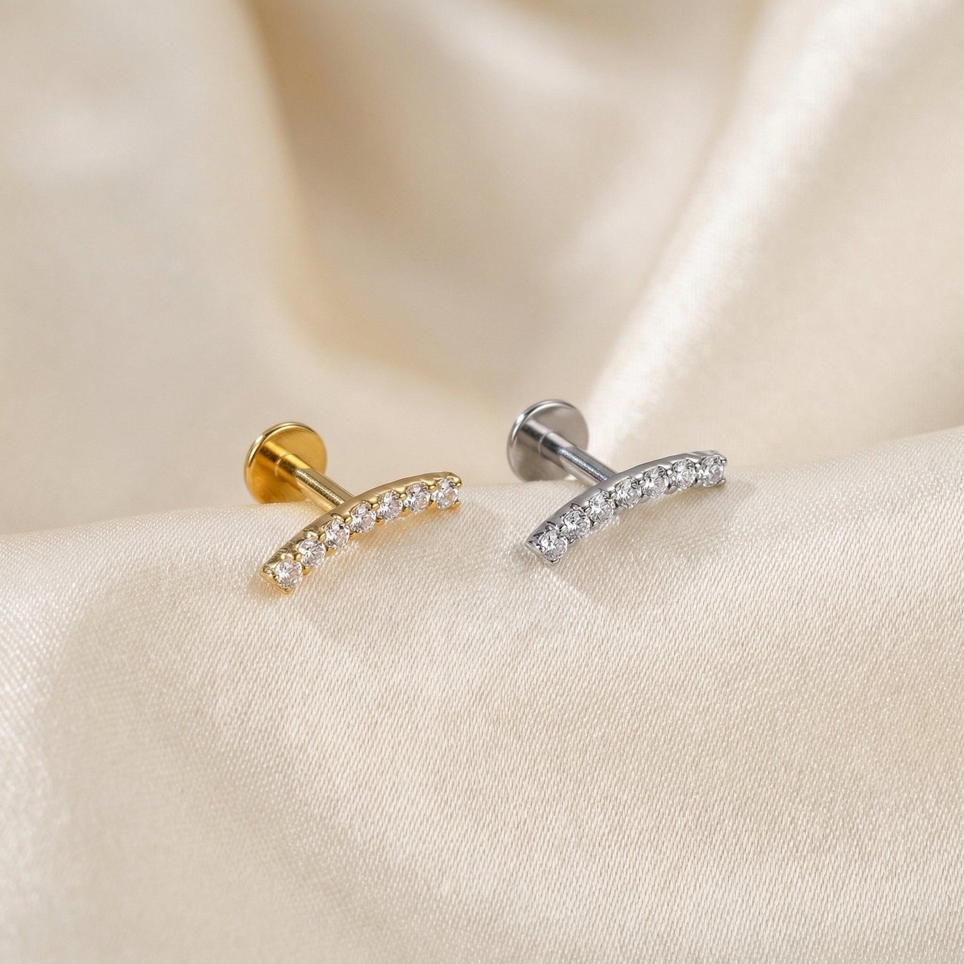 Curved Forward Helix Piercing - Gold and silver elegant