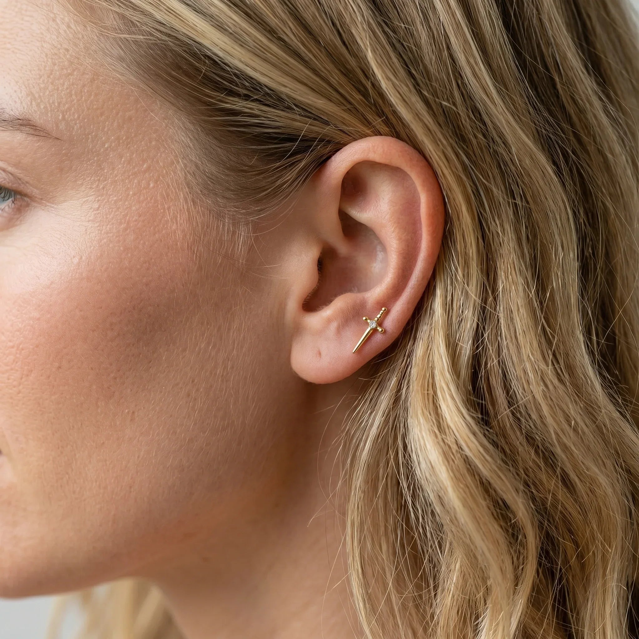 Dagger Front Helix Piercing - Gold dagger titanium stud