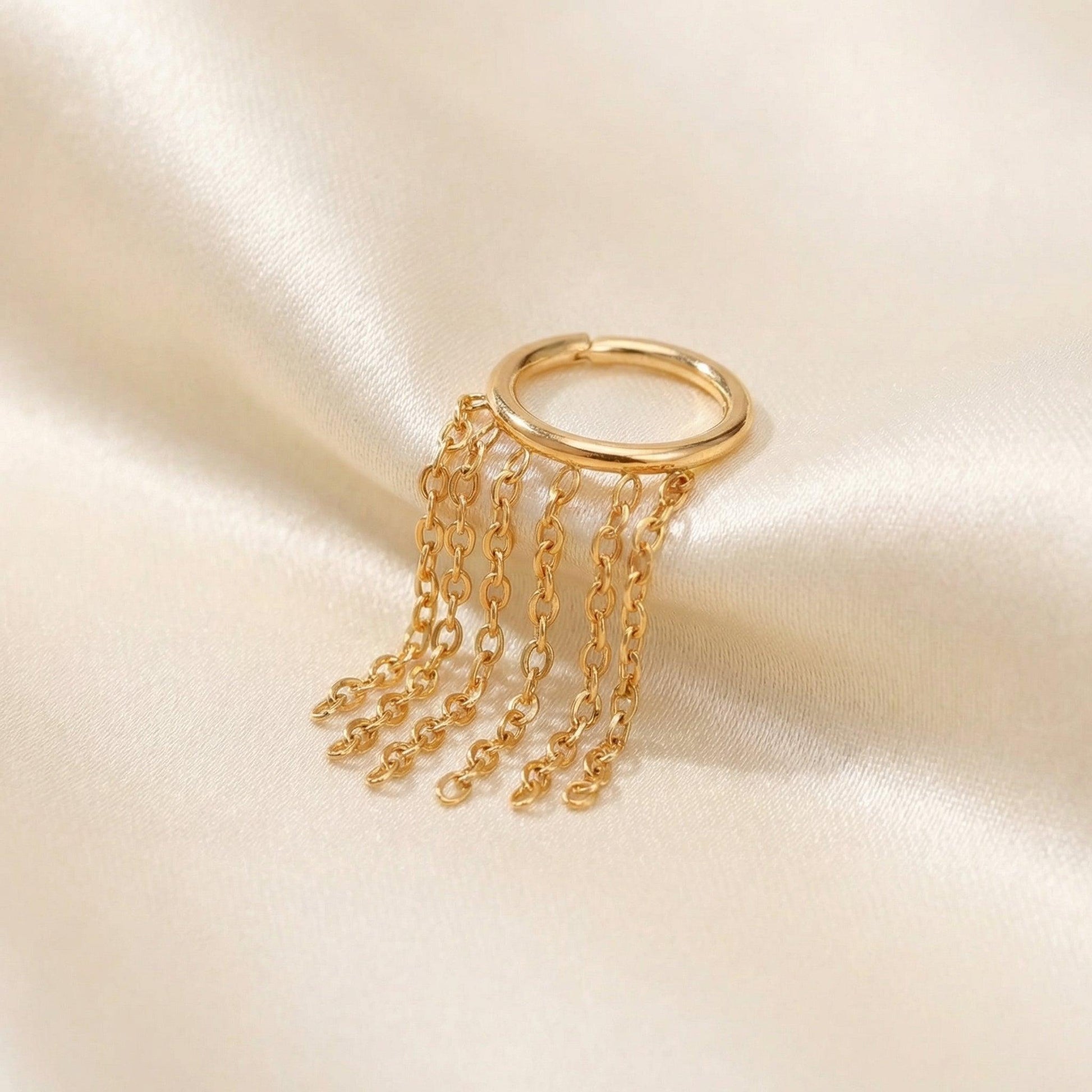 Earrings For Cartilage Piercing - Gold dangling chain clicker