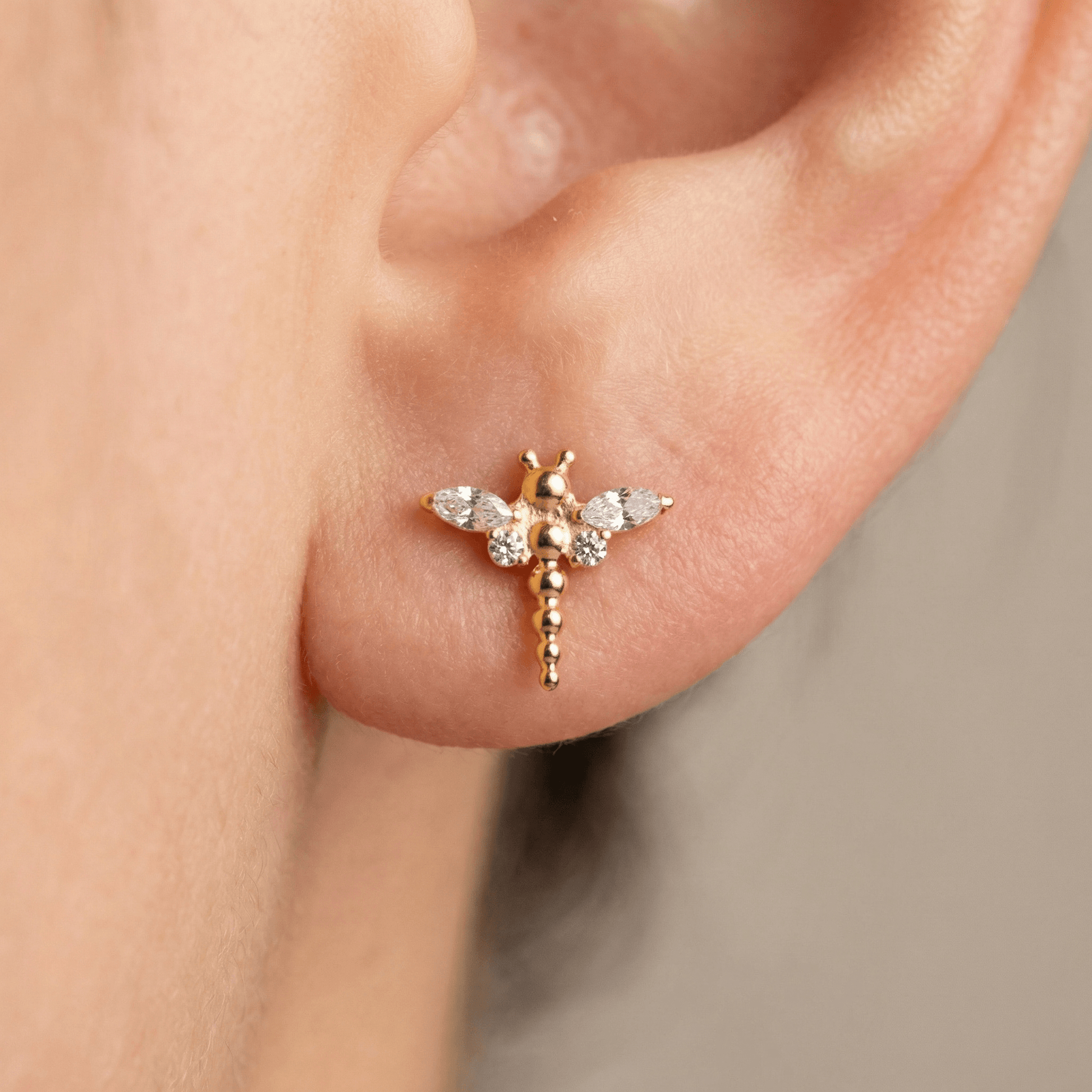 Dragonfly Front Helix Piercing - Gold dragonfly ear stud