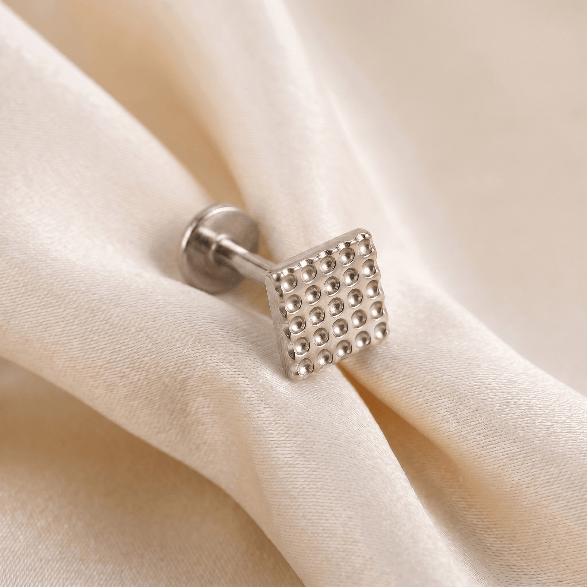 Geometric Hidden Helix Piercing - Silver hypoallergenic ear stack