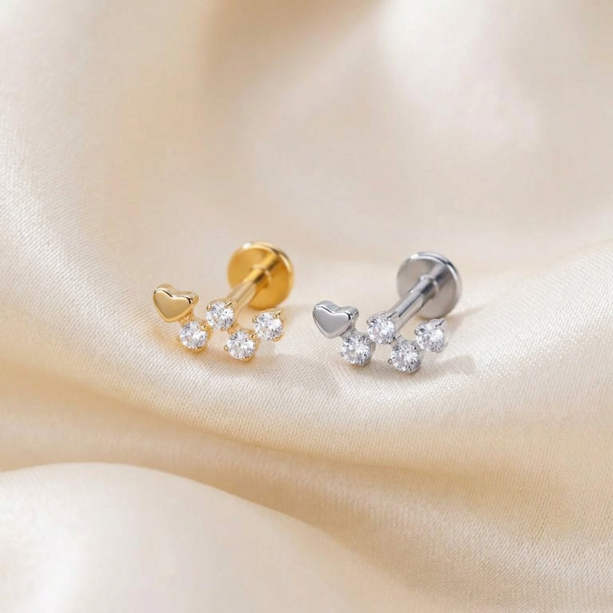Heart Forward Helix Piercing - Gold and silver romantic