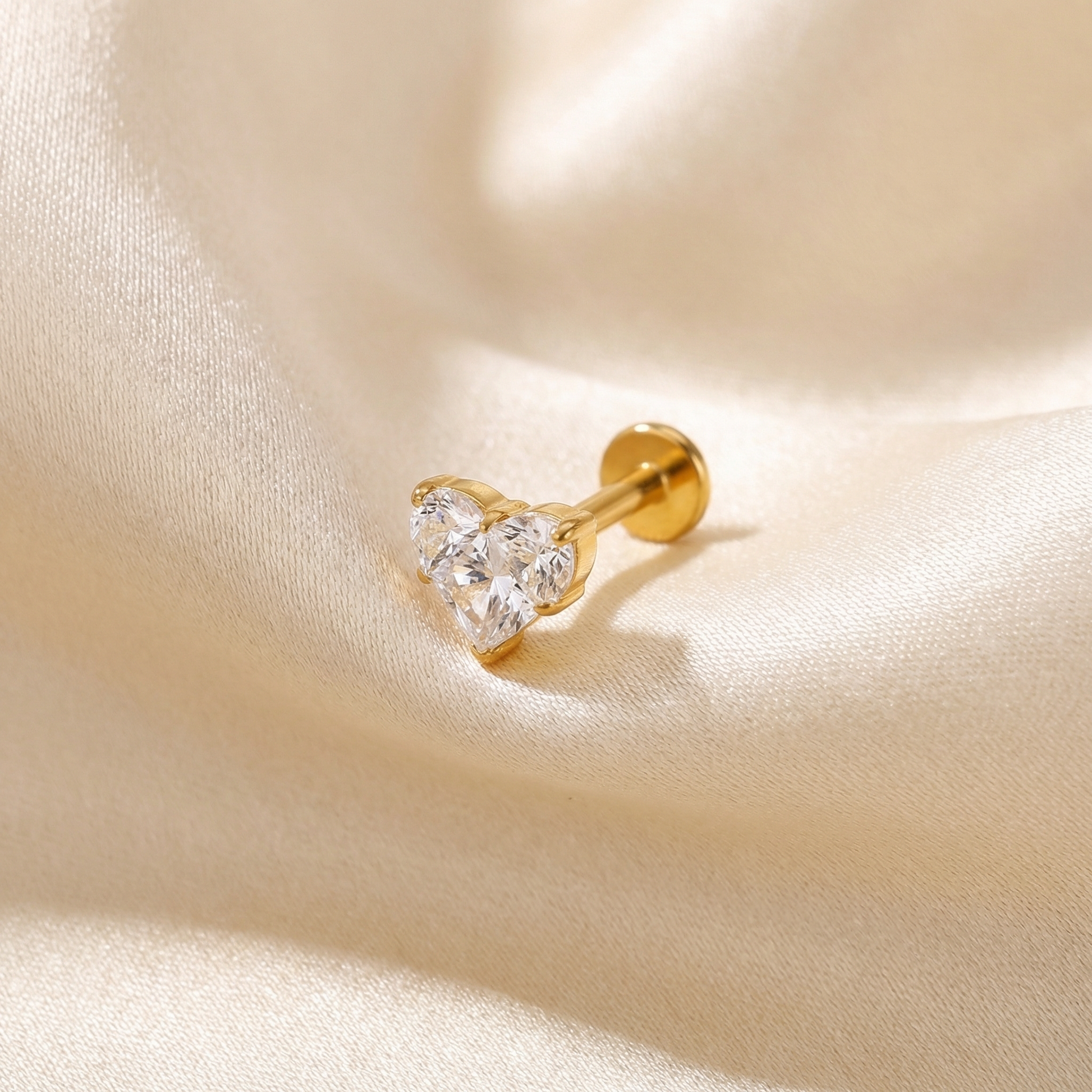 Vertical Labret Piercing Jewelry - Gold heart zircon stud
