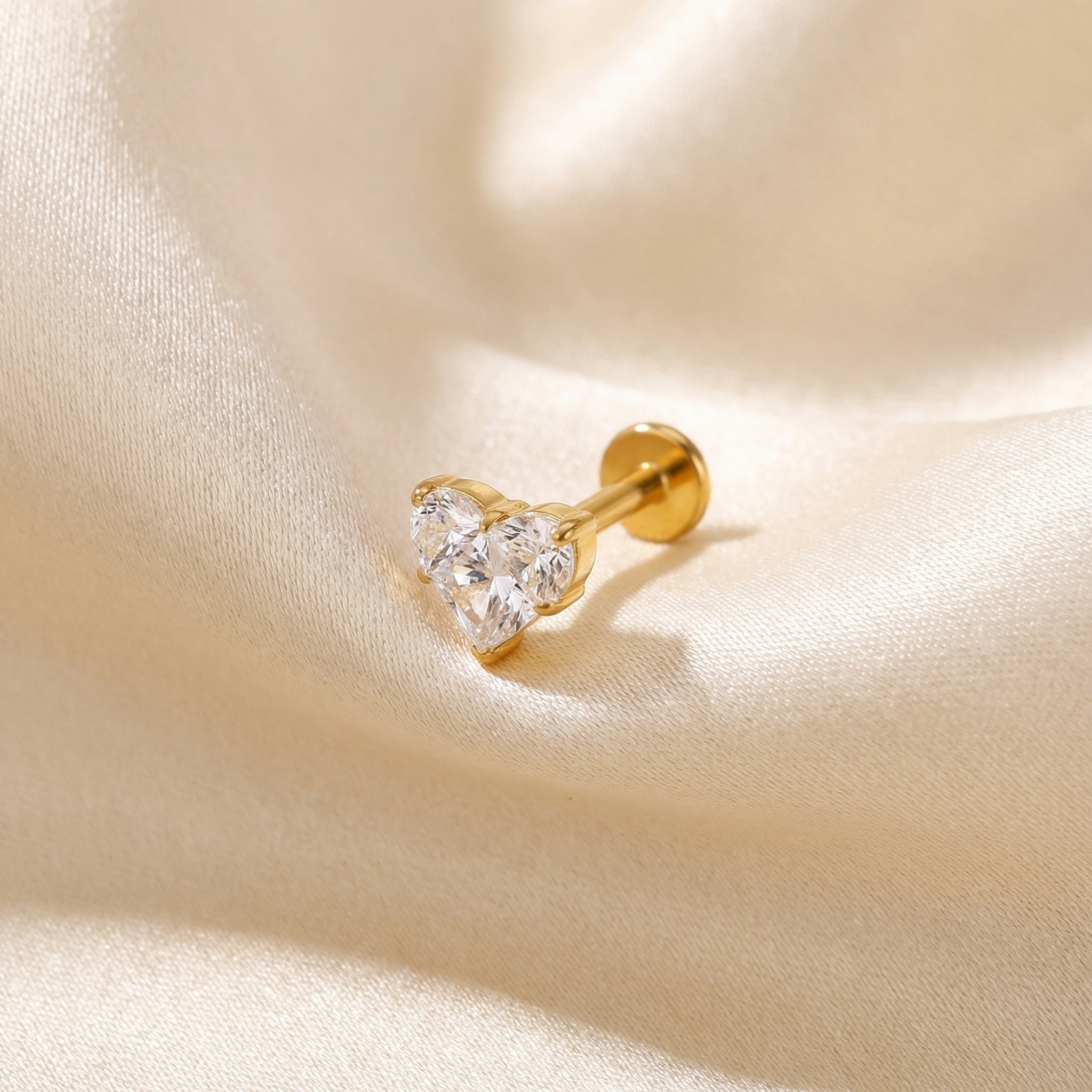 Vertical Labret Piercing Jewelry - Gold heart zircon stud