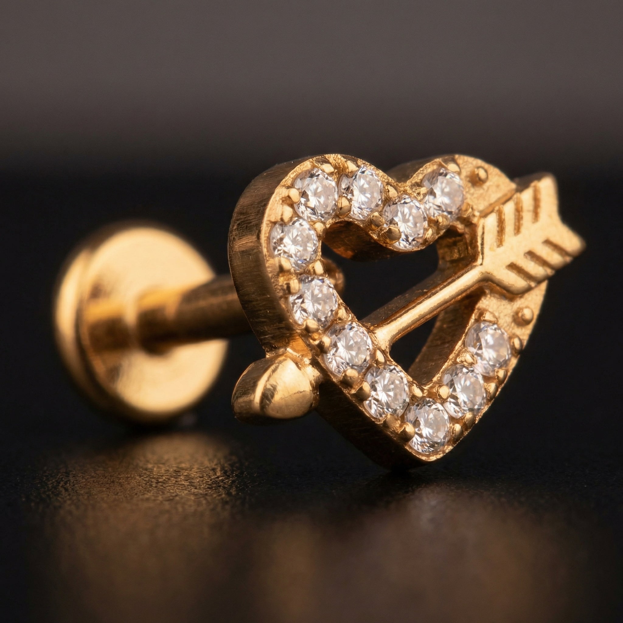 Titanium Heart Arrow Zircon Labret Piercing 6mm (16G) Flat Back Cartilage Stud for Conch Lobe Medusa Tragus