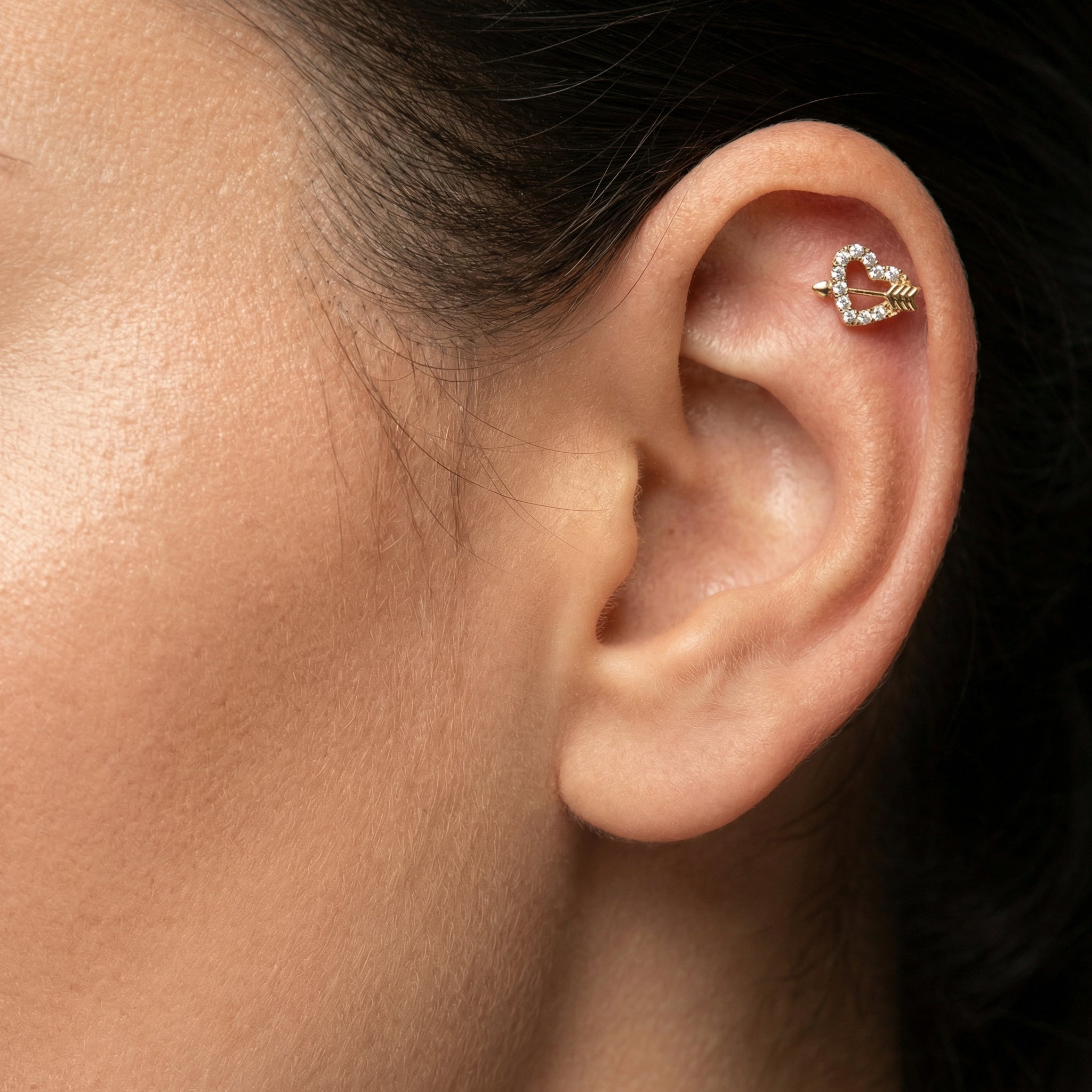 Titanium Heart Arrow Zircon Labret Piercing 6mm (16G) Flat Back Cartilage Stud for Conch Lobe Medusa Tragus