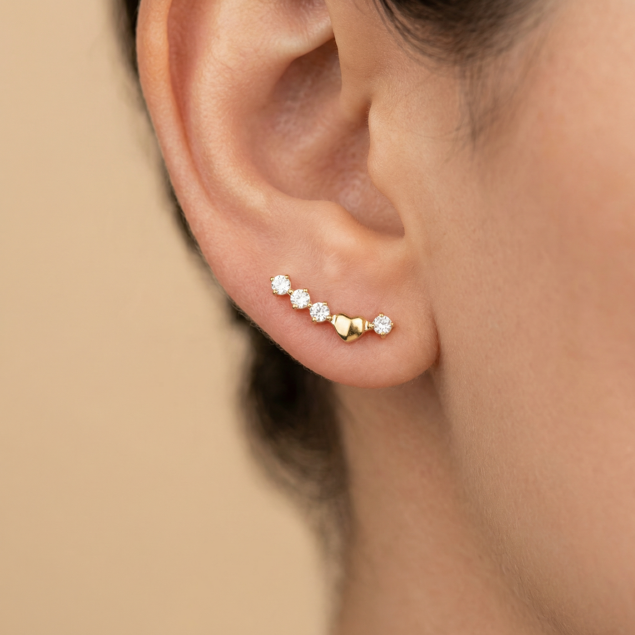 Titanium Curved Zircon Line Labret Piercing 6mm (16G) Flat Back Cartilage Stud for Conch Lobe Medusa Tragus