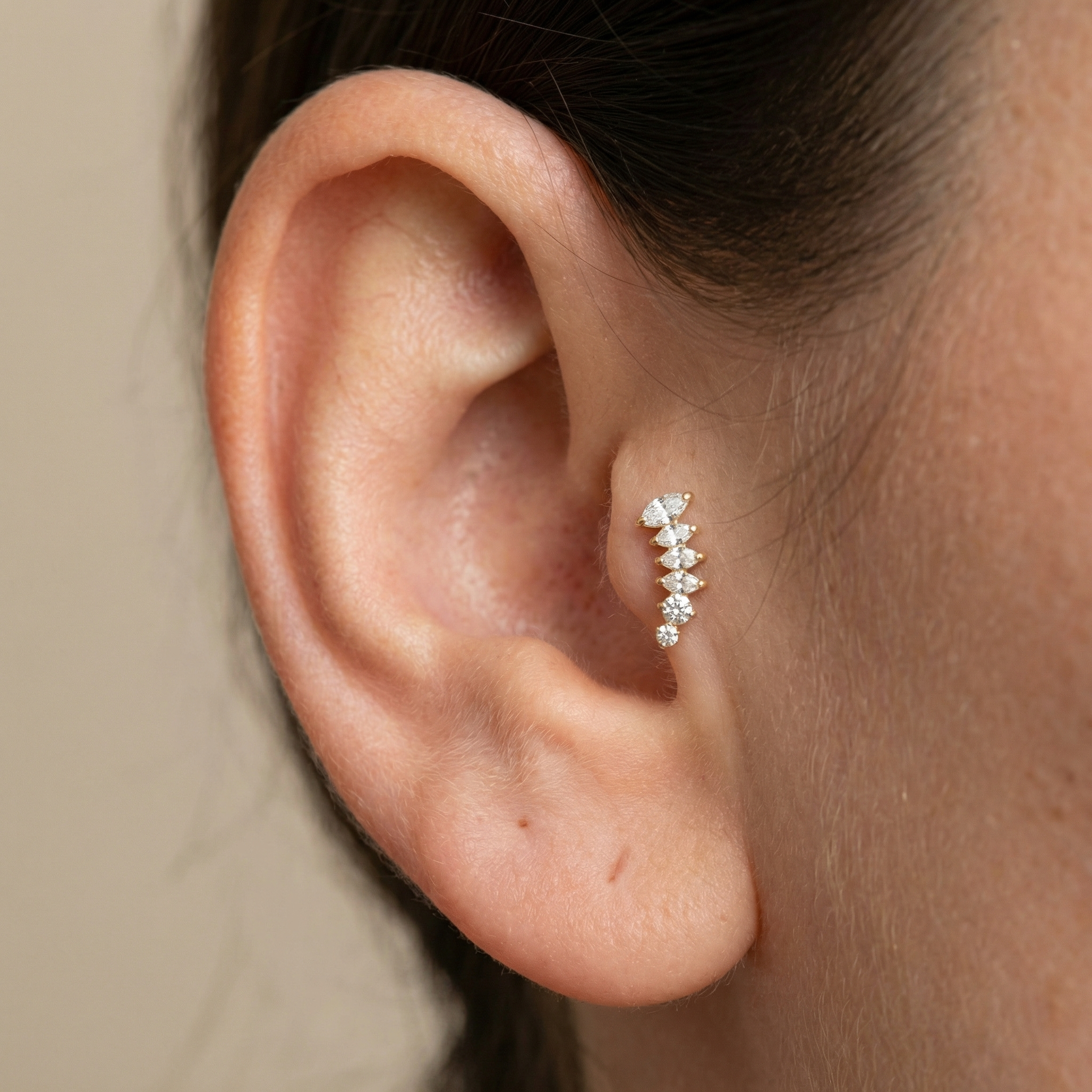 Titanium Marquise Zircon Cluster Labret Piercing 6mm (16G) Flat Back Cartilage Stud for Conch Lobe Medusa Tragus