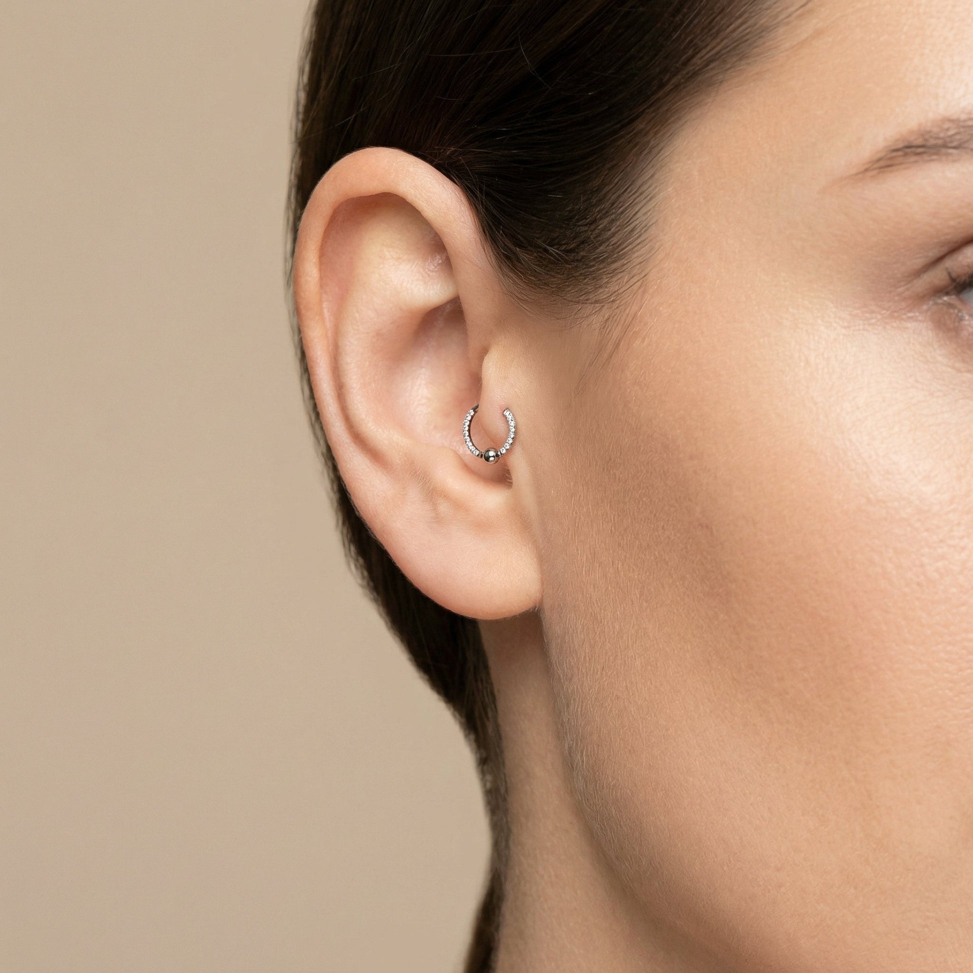 Silver zircon center bead stud — tragus jewelry placement
