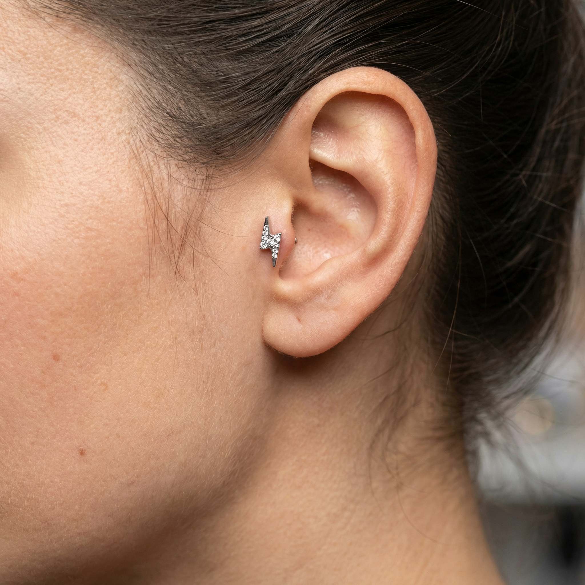 Lightning CZ Titanium Labret Stud 16G Flat Back Helix Tragus Cartilage Piercing