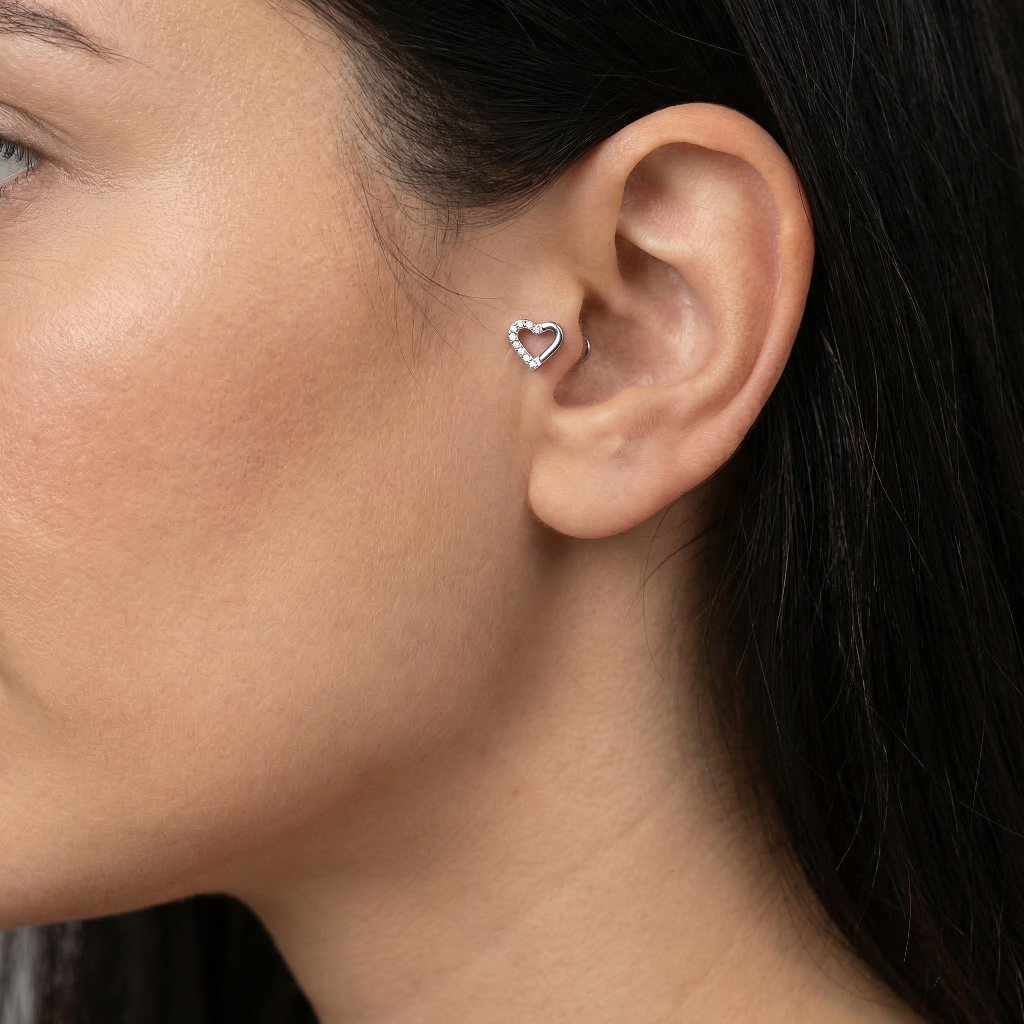 Heart Zircon Titanium Labret Piercing, Minimal Heart Cartilage Stud, Helix Tragus Flat Back Piercing, Cute Ear Jewelry