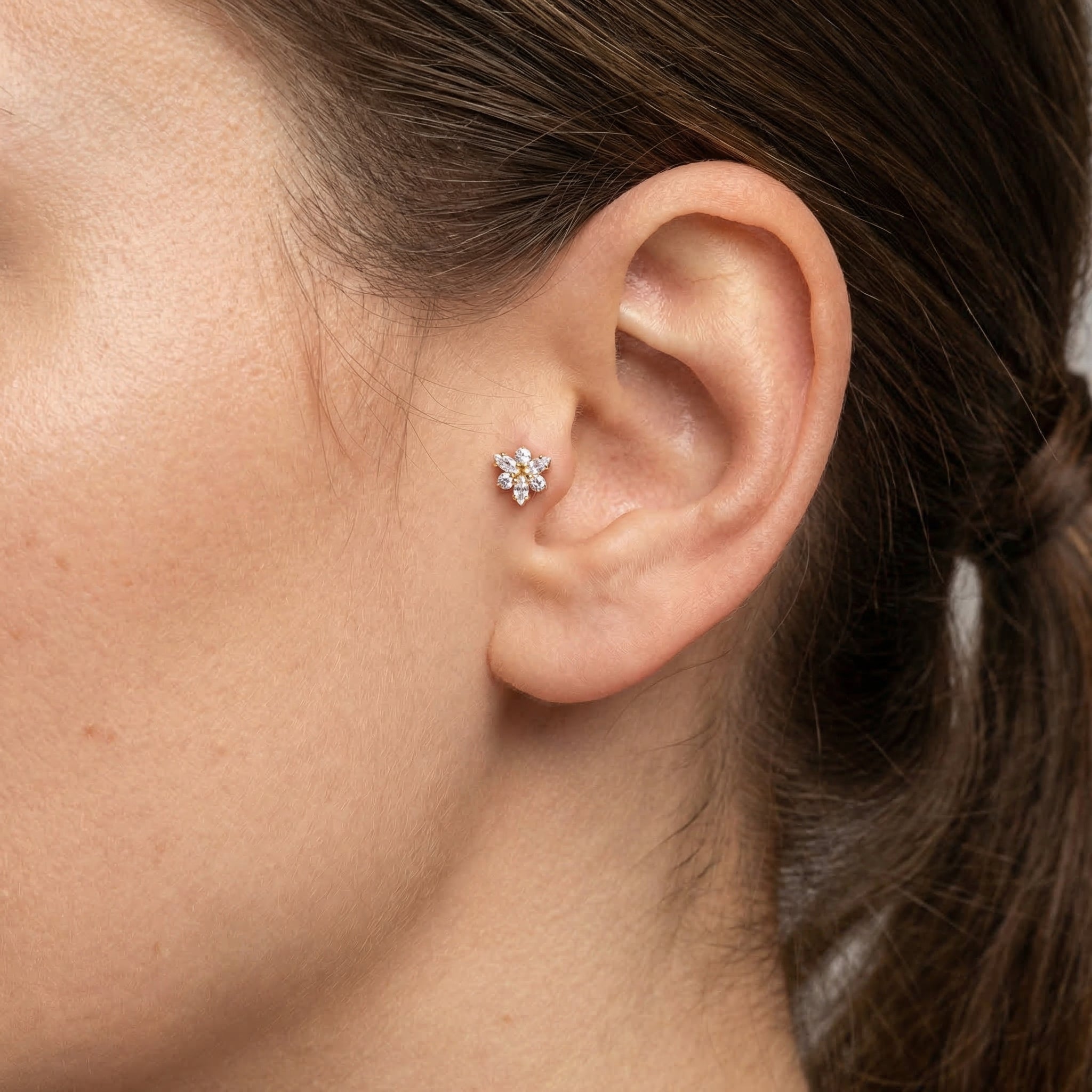 Snowflake Zircon Titanium Labret Piercing 16G Flat Back Stud Helix Tragus Cartilage Minimal Crystal Piercing