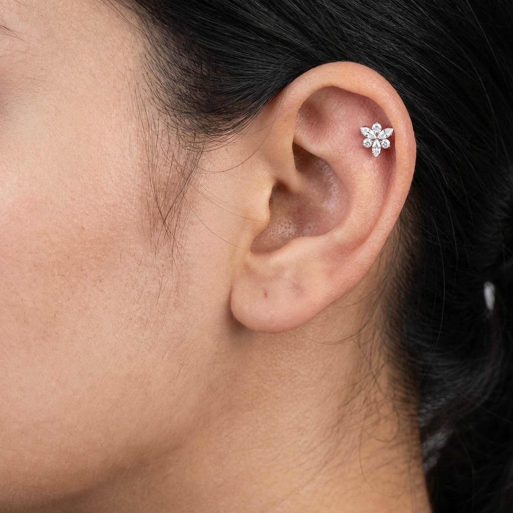 Snowflake Zircon Titanium Labret Piercing 16G Flat Back Stud Helix Tragus Cartilage Minimal Crystal Piercing