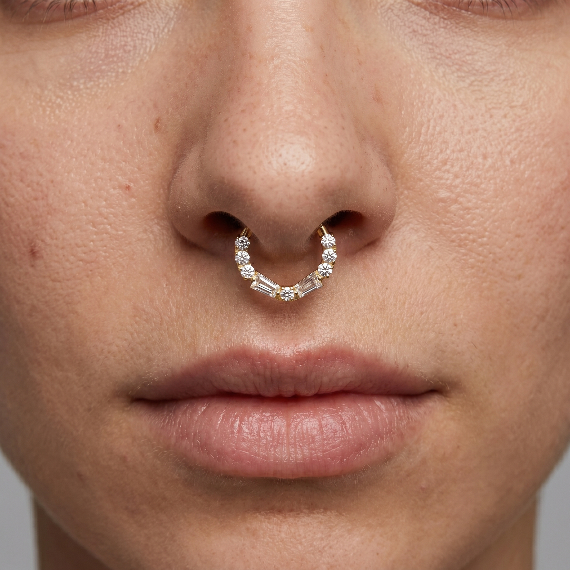 Gold baguette round zircon stud — septum jewelry placement