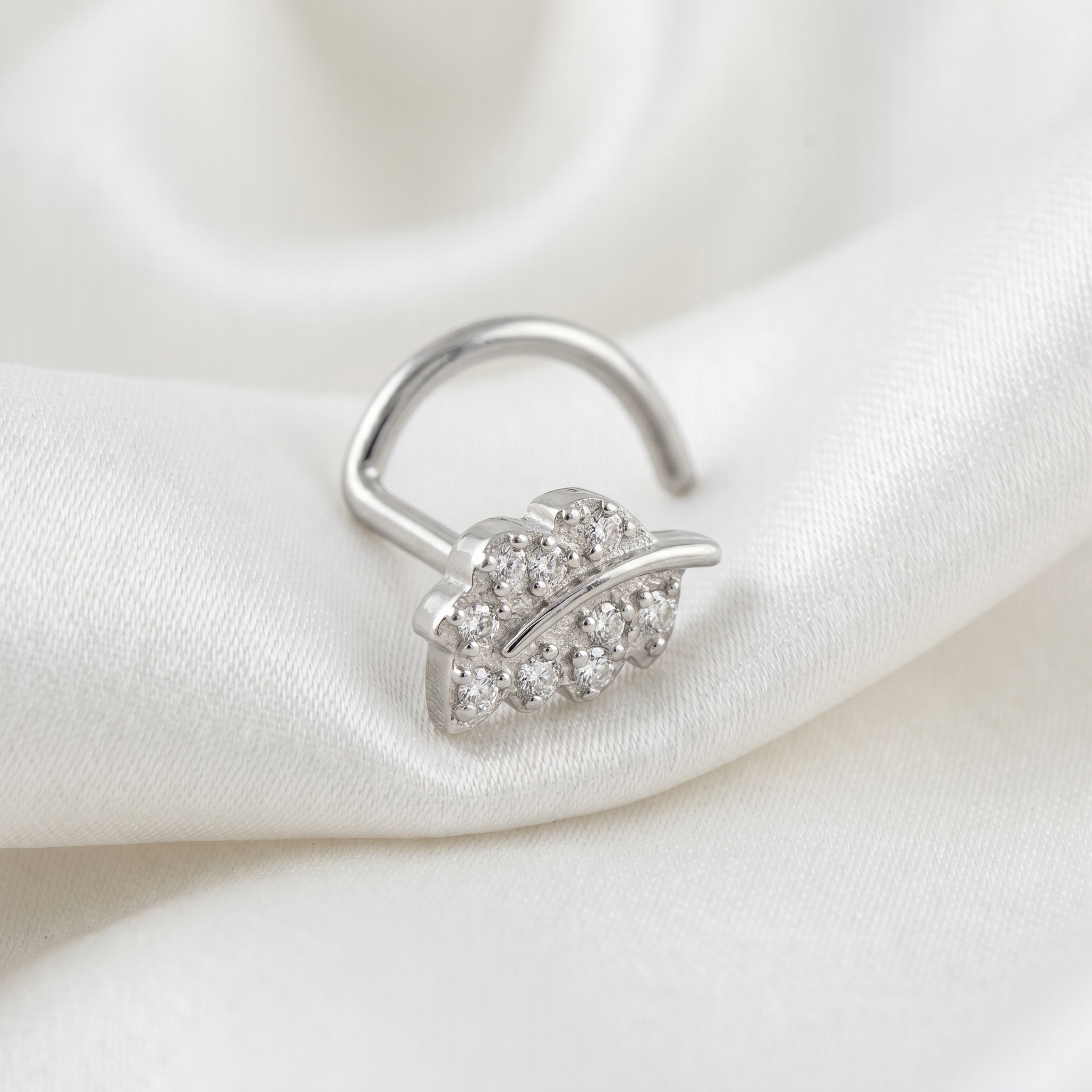 leaf nose stud on satin, G23 implant-grade titanium