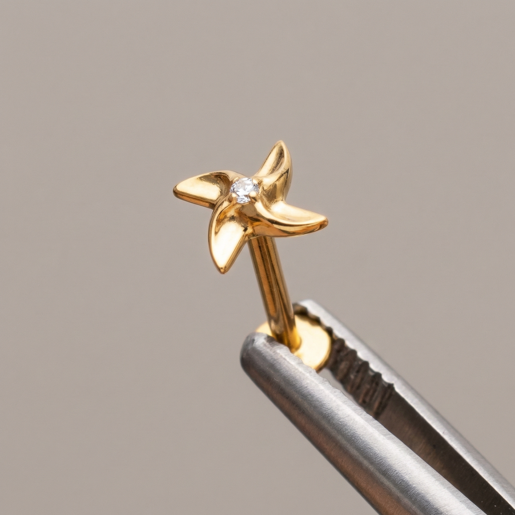 Pinwheel Medusa Piercing Jewelry - Gold pinwheel piercing stud