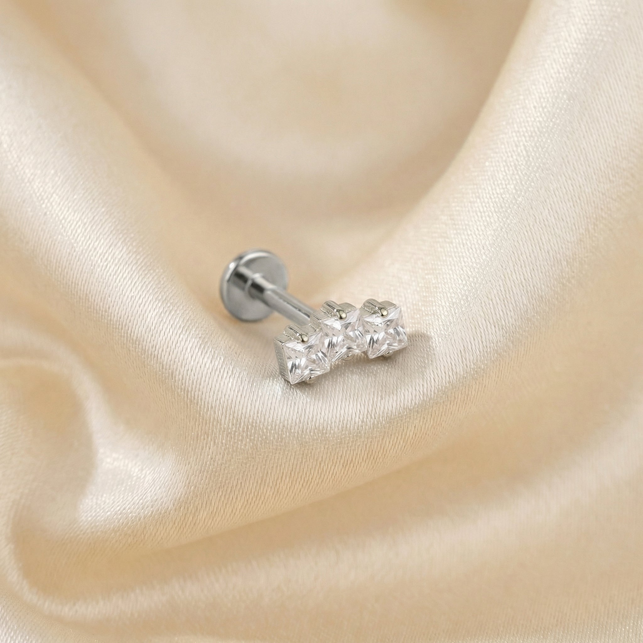 Zircon Helix Ear Piercing - Silver hypoallergenic ear stack