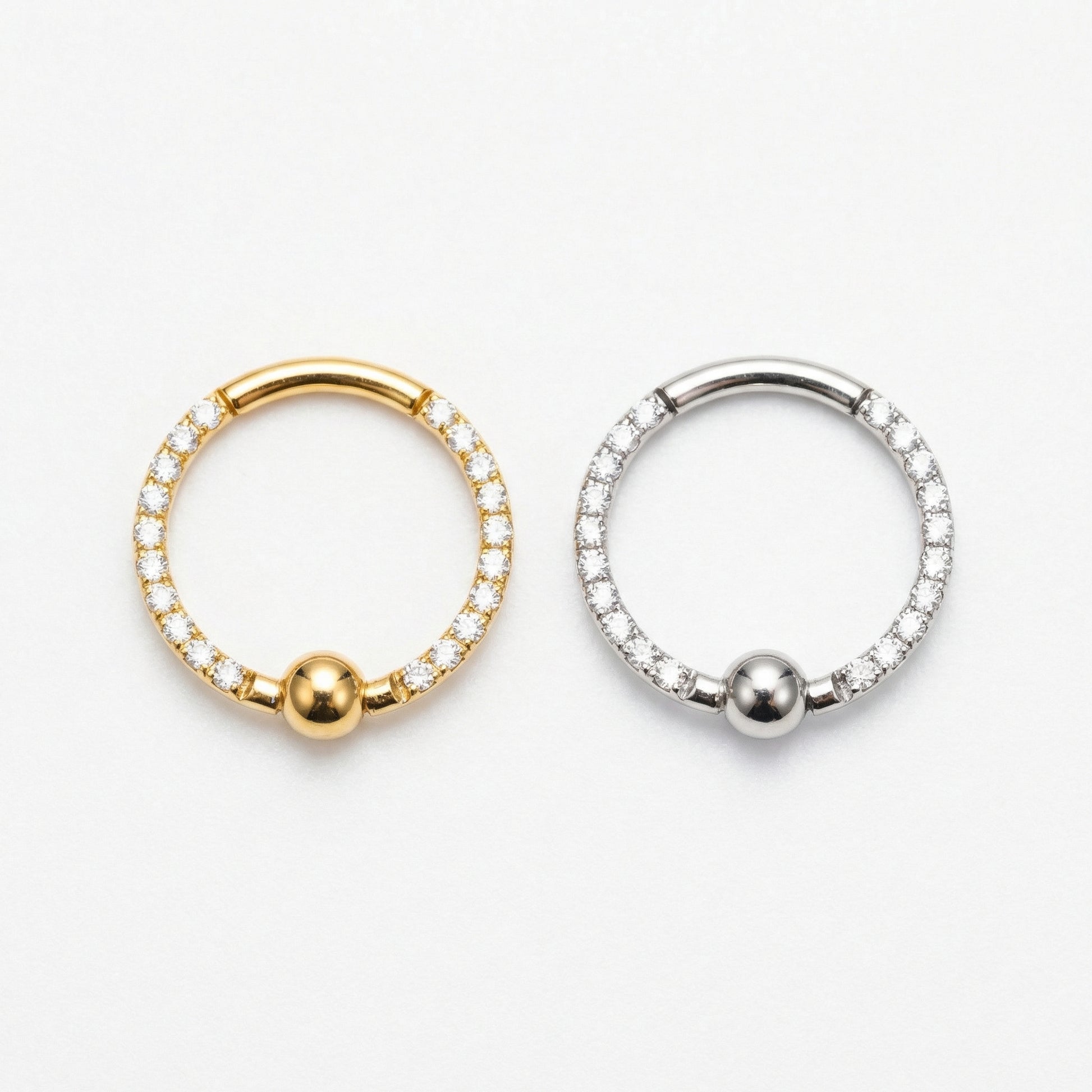 Color comparison showing the gold and silver 16G zircon center bead clicker