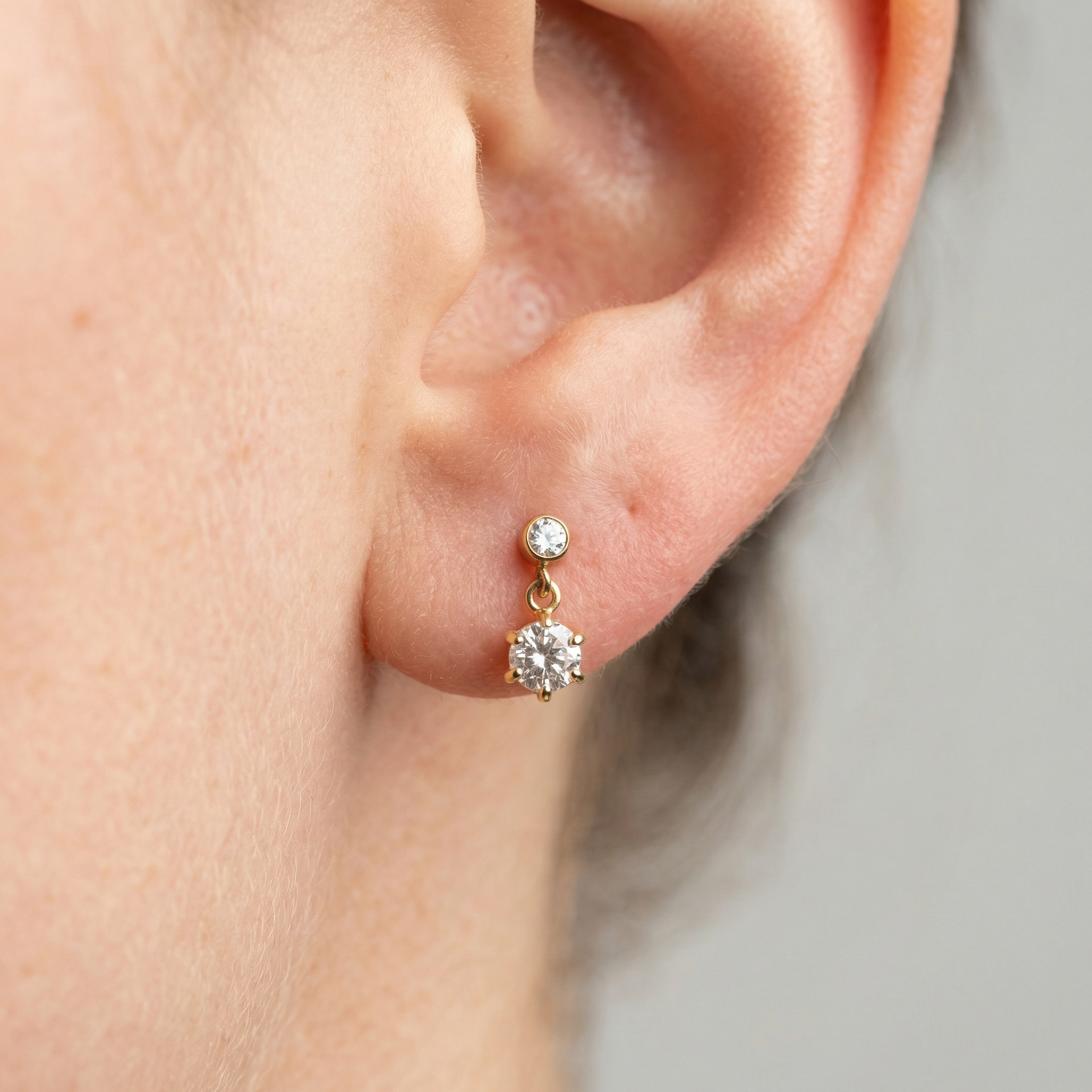 Zircon Hidden Helix Piercing - Gold zircon dangle jewelry