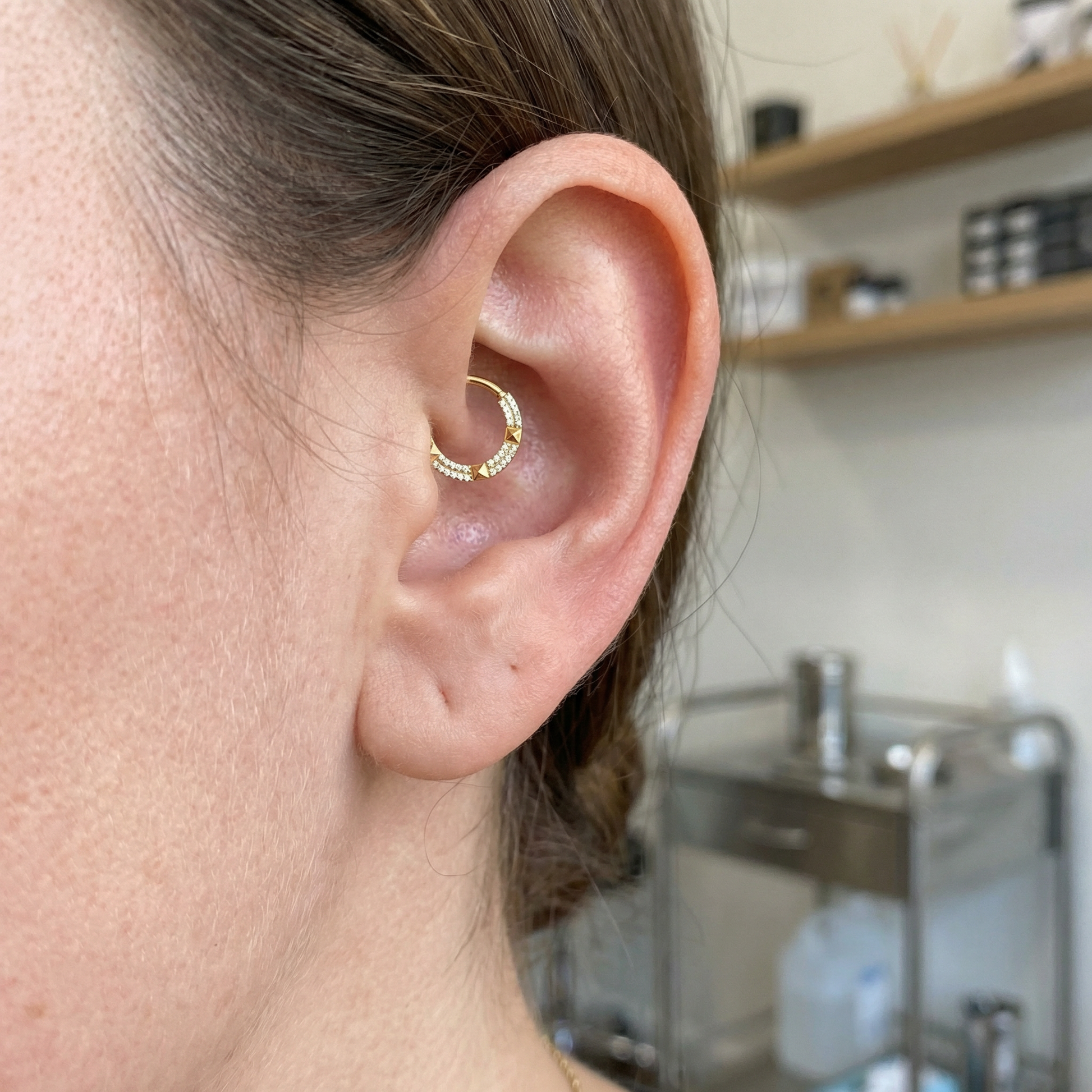 Standard Septum Piercing Gauge - Profile of a model