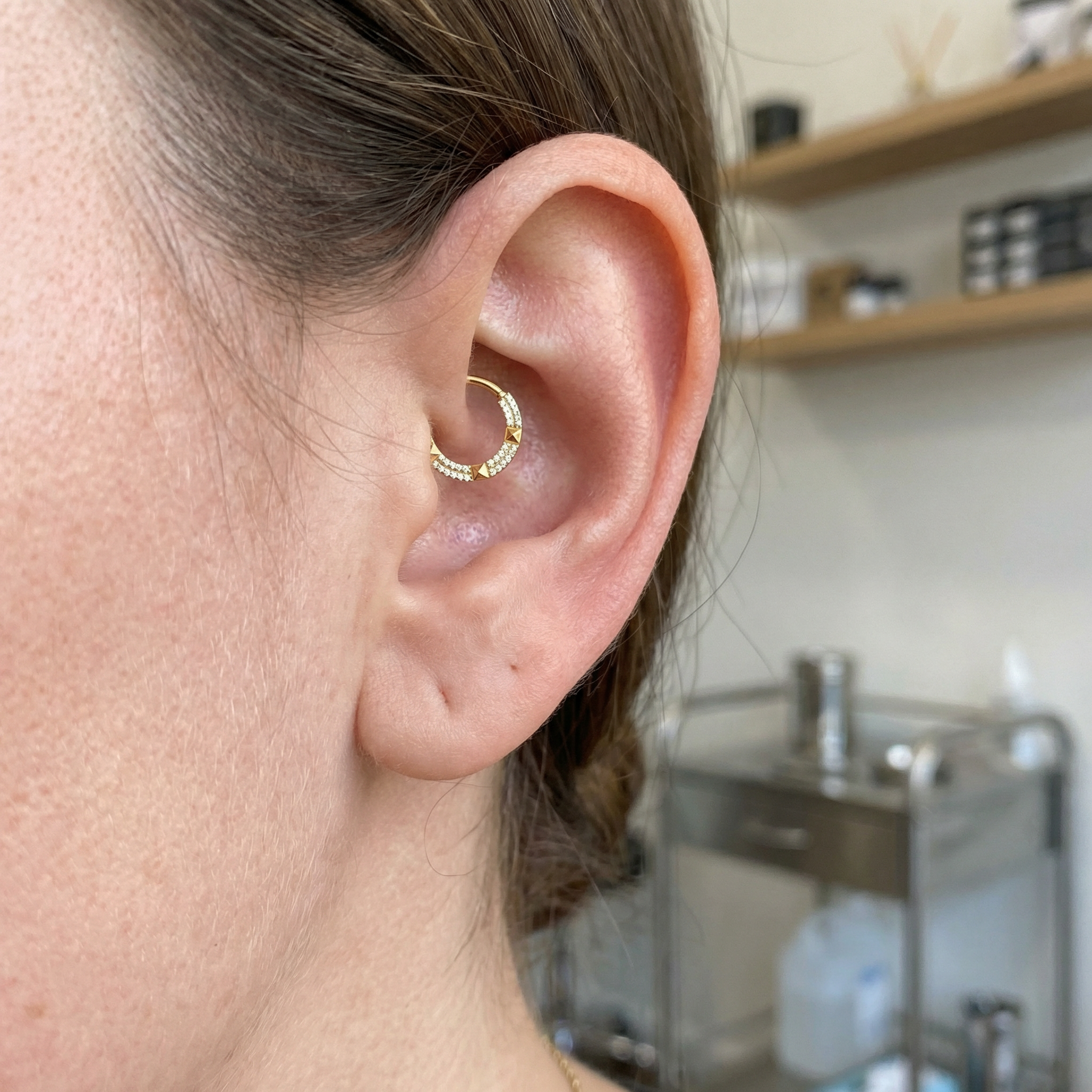 Standard Septum Piercing Gauge - Profile of a model